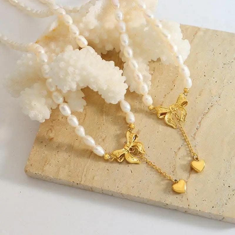 Elegant pearl heart necklace - Love Salve